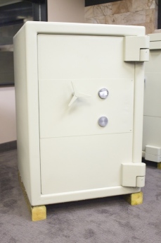 Used Chubb Commerce EDR 3420 High Security Safe